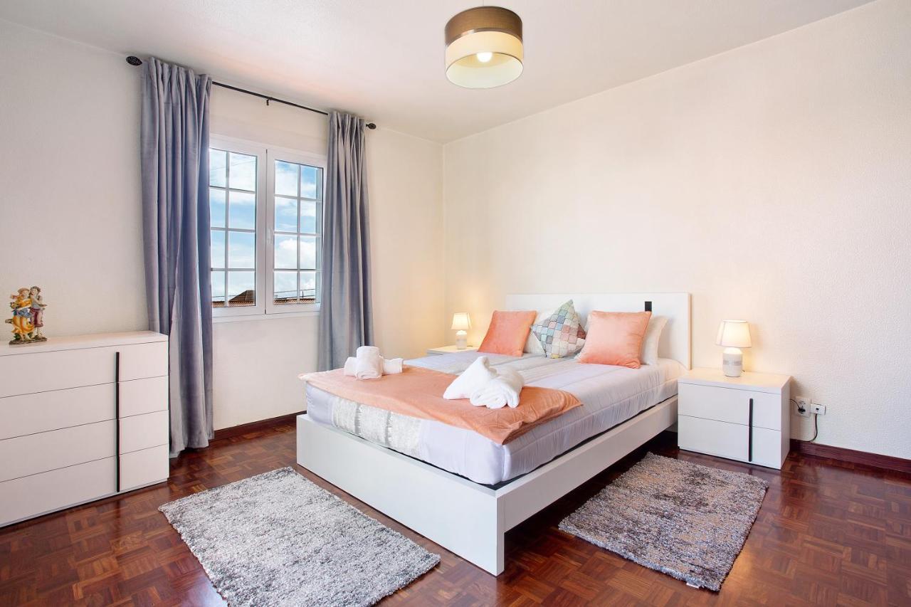 Apartamento Maria Canhas Exterior photo